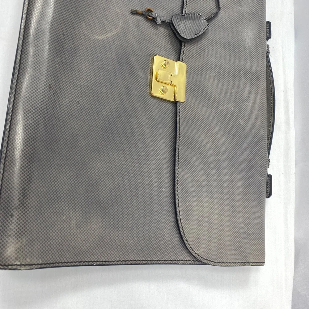 Vintage Bottega Veneta Italy Grey Black Leather Briefcase Bag Case w/ Lock & Key